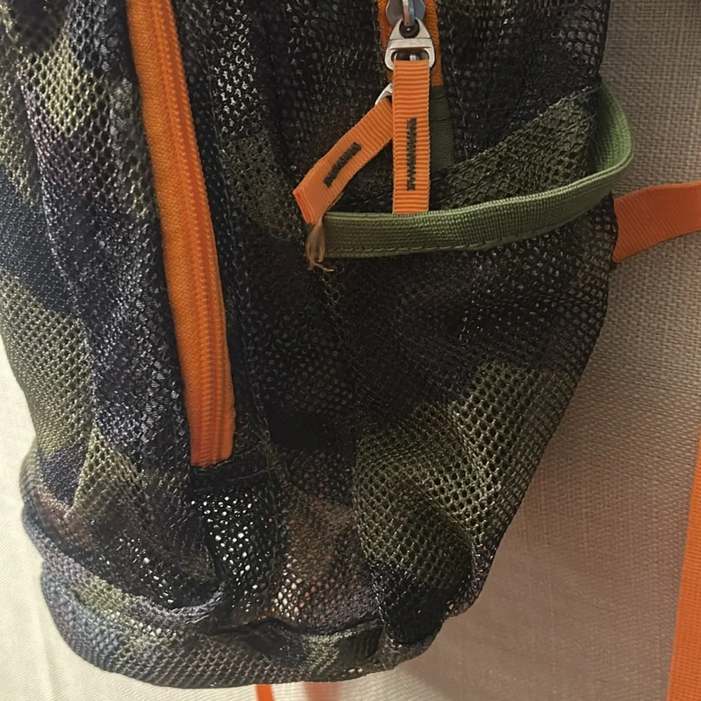 Austin Trading Co. camo mesh backpack